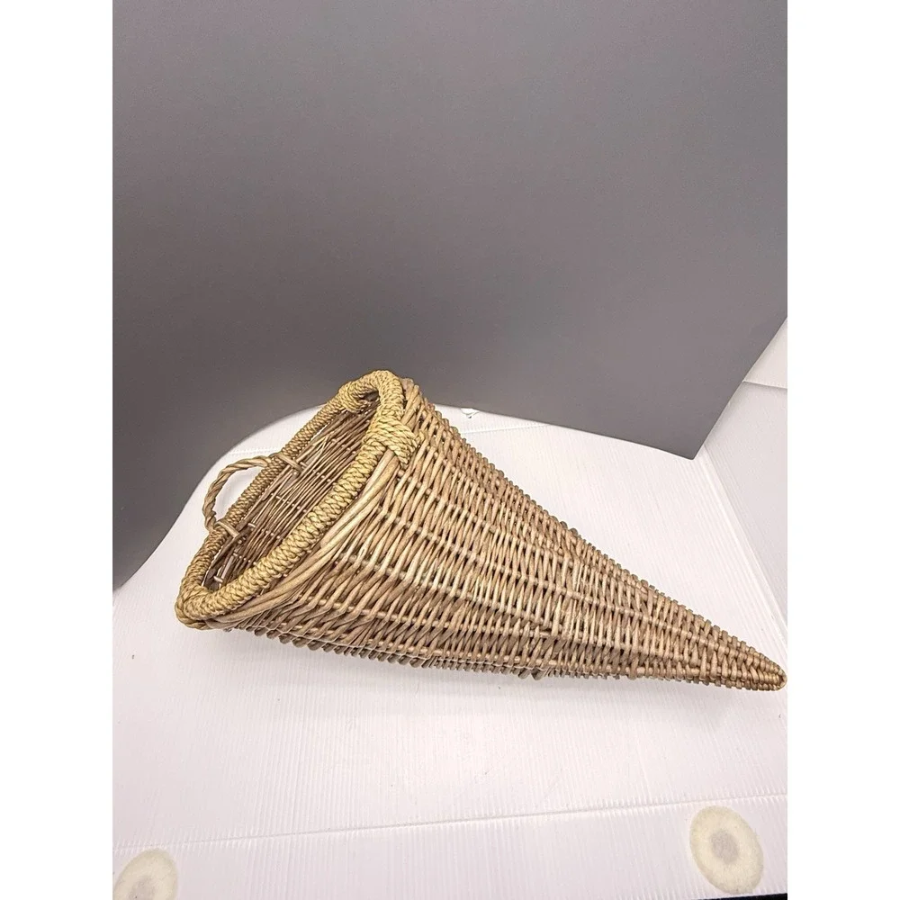 Vintage Wicker Cornucopia Wall Basket 20